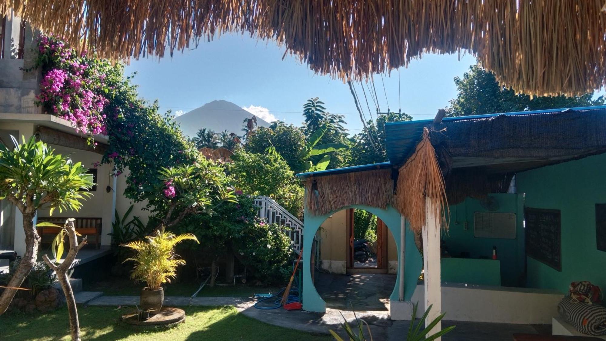Black Sand Hostel Amed Zewnętrze zdjęcie